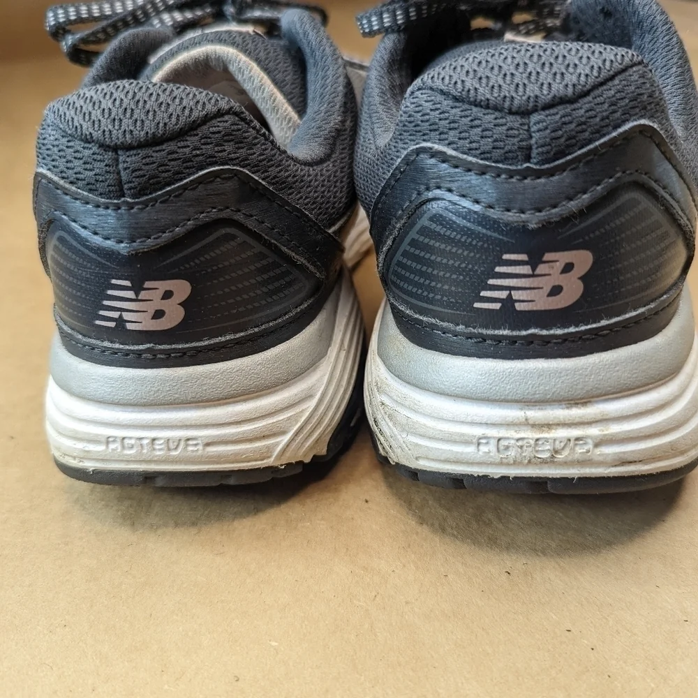 New Balance 560 v7 Shoes Womens Size 7 Gray Athletic Running W560CM7